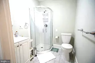2522 N Calvert St, Baltimore, MD 21218 - Photo 14