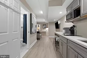 2219 E Chase St, Baltimore, MD 21213 - Photo 38