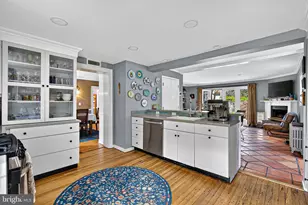 1104 Harriton Rd, Baltimore, MD 21210 - Photo 16
