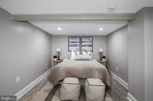 1621 E 32nd St, Baltimore, MD 21218 - Photo 24