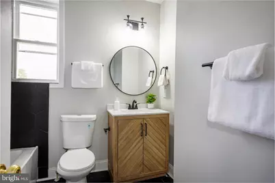 1621 E 32nd Street, Baltimore, MD 21218 - Photo 14