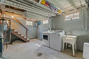 4203 Barrington Rd, Baltimore, MD 21229 - Photo 20