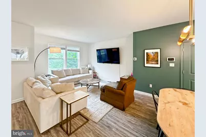 4319 Medfield Avenue, Baltimore, MD 21211 - Photo 12