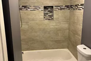 2440 Druid Park Dr, Baltimore, MD 21215 - Photo 2