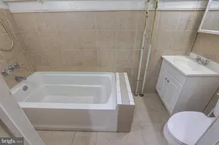 3128 Baker St, Baltimore, MD 21216 - Photo 26