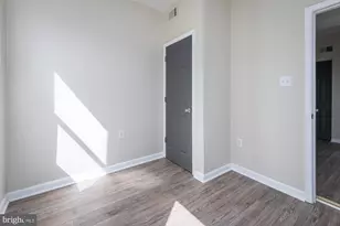 2444 Druid Hill Ave, Baltimore, MD 21217 - Photo 30