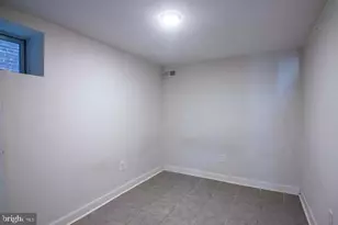 4013 Edmondson Ave, Baltimore, MD 21229 - Photo 16