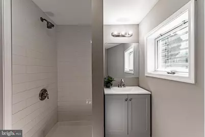 1008 Walnut Avenue, Baltimore, MD 21229 - Photo 12