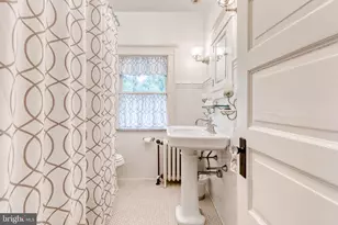 501 Woodlawn Rd, Baltimore, MD 21210 - Photo 42