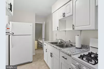 101 Upmanor Road, Baltimore, MD 21229 - Photo 12