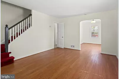 101 Upmanor Road, Baltimore, MD 21229 - Photo 4