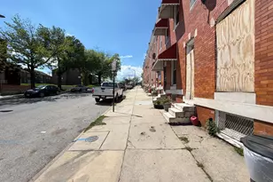 2538 W Pratt St, Baltimore, MD 21223 - Photo 2