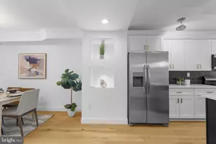 2516 E Federal St, Baltimore, MD 21213 - Photo 16