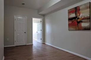 2444 Druid Hill Ave, Baltimore, MD 21217 - Photo 32