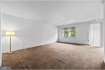 19 Hamill Road #19E, Baltimore, MD 21210 - Photo 8