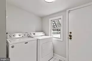 2627 Hudson St, Baltimore, MD 21224 - Photo 10