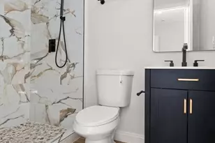 822 E 41st St, Baltimore, MD 21218 - Photo 18