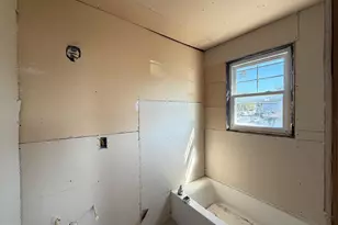 2801 Oswego Ave, Baltimore, MD 21215 - Photo 18