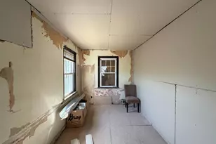 2801 Oswego Ave, Baltimore, MD 21215 - Photo 6
