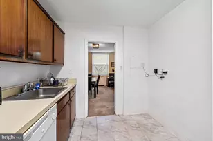 4401 Roland Ave, Baltimore, MD 21210 - Photo 16