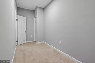 2518 W Fayette St, Baltimore, MD 21223 - Photo 16