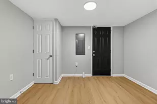 2518 W Fayette St, Baltimore, MD 21223 - Photo 28