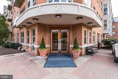 23 Pierside Drive #130, Baltimore, MD 21230 - Photo 1