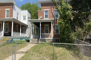 2802 W Mosher St, Baltimore, MD 21216 - Photo 2