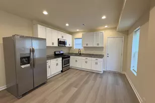 601 N Clinton St, Baltimore, MD 21205 - Photo 6