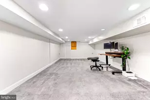 606 W 36th St, Baltimore, MD 21211 - Photo 32