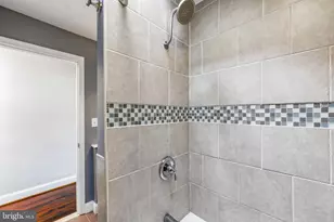 606 W 36th St, Baltimore, MD 21211 - Photo 30