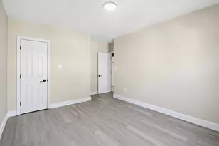 12 N Rosedale St, Baltimore, MD 21229 - Photo 26