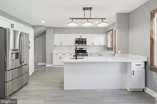 12 N Rosedale St, Baltimore, MD 21229 - Photo 4