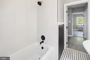 12 N Rosedale St, Baltimore, MD 21229 - Photo 24