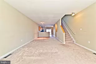 526 Canton Ct, Baltimore, MD 21224 - Photo 10