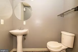 605 N Fremont Ave N, Baltimore, MD 21201 - Photo 28