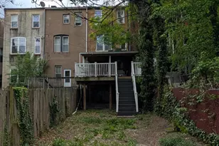 2431 Calvert Street N, Baltimore, MD 21218 - Photo 30