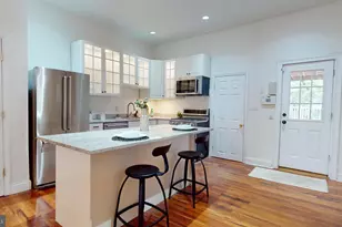 2431 Calvert Street N, Baltimore, MD 21218 - Photo 6