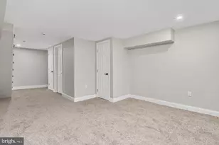 2828 Lake Ave, Baltimore, MD 21213 - Photo 18