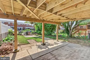 647 Charraway Rd, Baltimore, MD 21229 - Photo 40