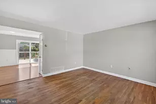 647 Charraway Rd, Baltimore, MD 21229 - Photo 22