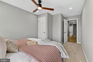 1725 E Oliver St, Baltimore, MD 21213 - Photo 18
