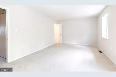 1902 Greenhaven Drive, Baltimore, MD 21209 - Photo 14