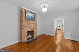 2038 E Pratt St, Baltimore, MD 21231 - Photo 8