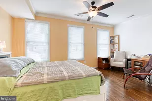25 Yogurt Ln, Baltimore, MD 21231 - Photo 20