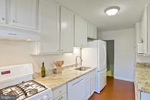 [Address not provided], Catonsville, MD 21228 - Photo 8