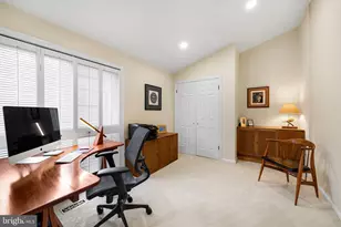 121 W Lee St, Baltimore, MD 21201 - Photo 38