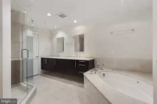 801 Key Hwy, Baltimore, MD 21230 - Photo 22