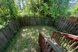 617 Dumbarton Ave, Baltimore, MD 21218 - Photo 10