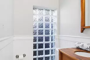 1748 S Charles St, Baltimore, MD 21230 - Photo 12